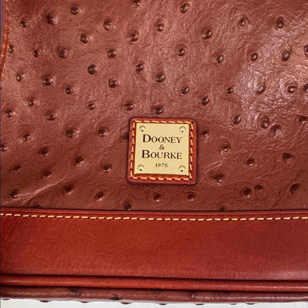 Dooney & Bourke brown ostrich leather zip zip satchel crossbody bag - Picture 4 of 16
